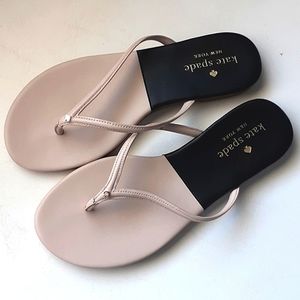 Kate Spade Nude and Black Flip Flops Size 6